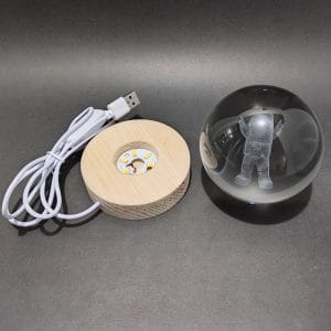 Astronaut Crystal Ball Lamp