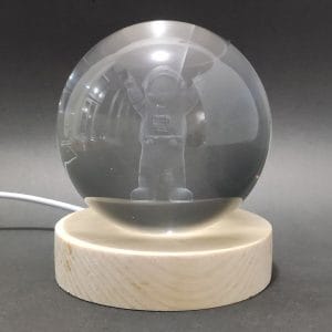 Astronaut Crystal Ball Lamp